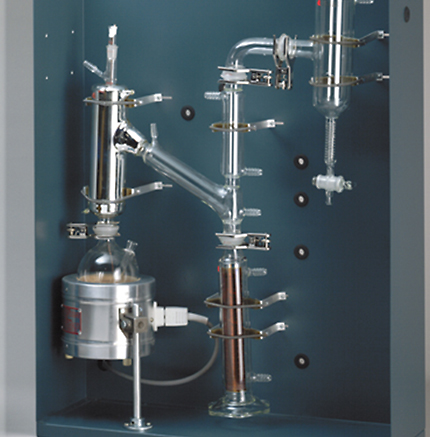 VDA3000 Vacuum Distillation System